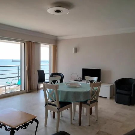 T3 Face Avec Balcon - 3ᵉ Etage, 100 M Du Centre - 6 Personnes - Garage - Au Pied - Fr-1-331-101 *